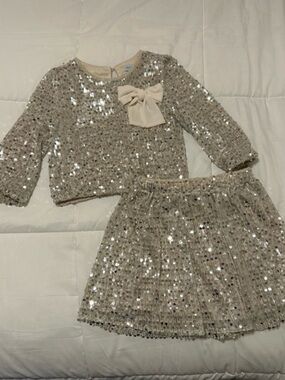 Kids Sequin Bow Matching Set in light gold
